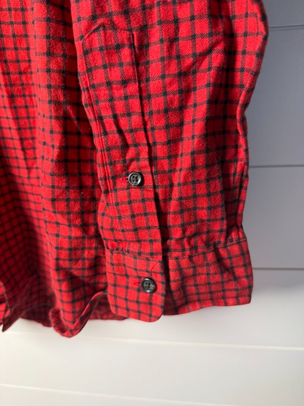 Ralph Lauren Classic Fit Red & Black Check/Plaid Button Down Sz M - Picture 5 of 9